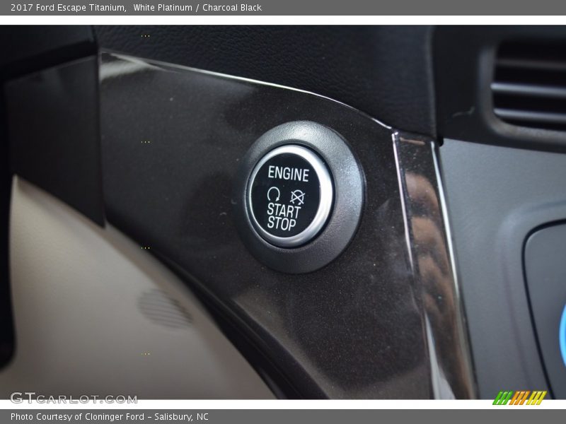 White Platinum / Charcoal Black 2017 Ford Escape Titanium