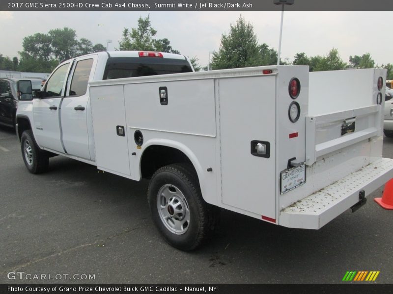 Summit White / Jet Black/Dark Ash 2017 GMC Sierra 2500HD Crew Cab 4x4 Chassis