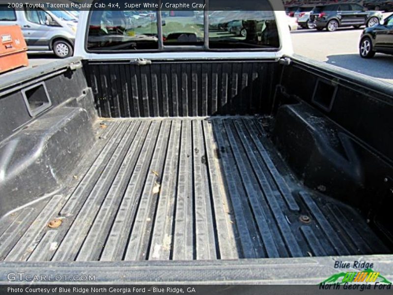 Super White / Graphite Gray 2009 Toyota Tacoma Regular Cab 4x4