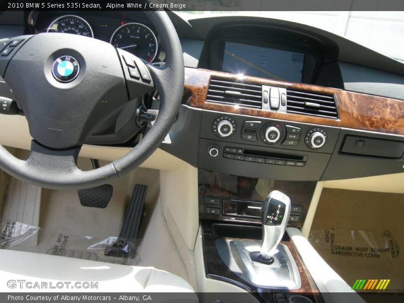 Alpine White / Cream Beige 2010 BMW 5 Series 535i Sedan