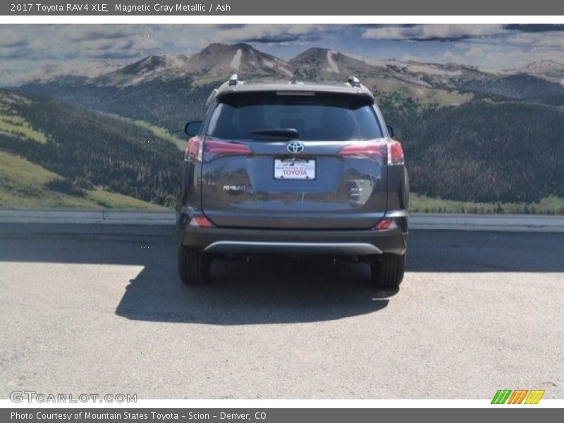 Magnetic Gray Metallic / Ash 2017 Toyota RAV4 XLE