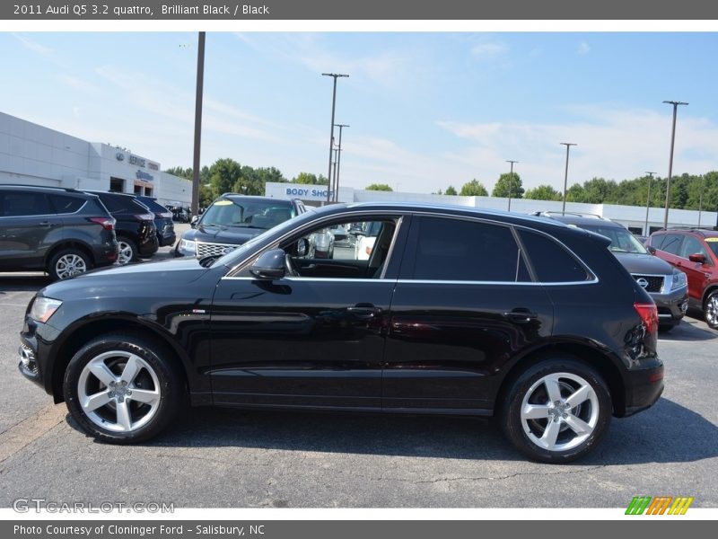 Brilliant Black / Black 2011 Audi Q5 3.2 quattro