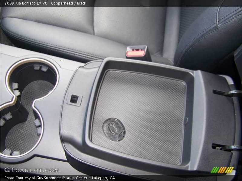 Copperhead / Black 2009 Kia Borrego EX V8