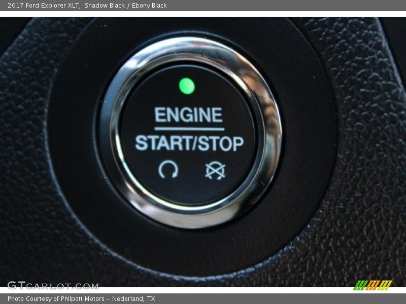 Shadow Black / Ebony Black 2017 Ford Explorer XLT