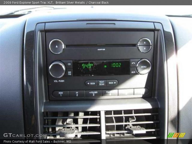 Brilliant Silver Metallic / Charcoal Black 2009 Ford Explorer Sport Trac XLT