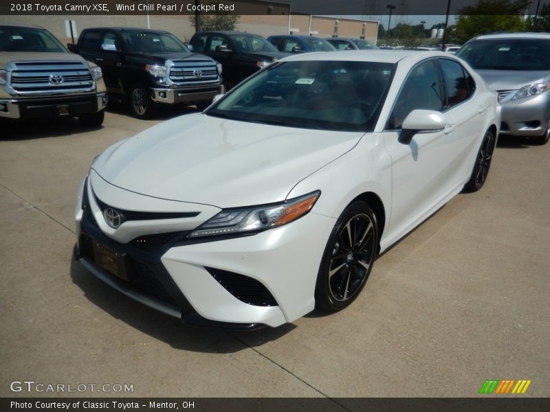 Wind Chill Pearl / Cockpit Red 2018 Toyota Camry XSE
