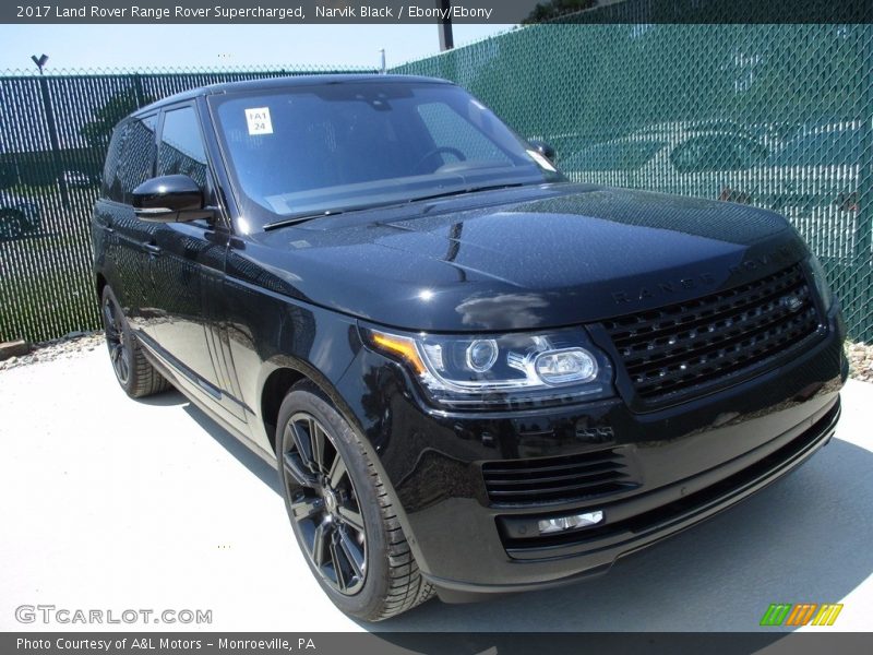 Narvik Black / Ebony/Ebony 2017 Land Rover Range Rover Supercharged