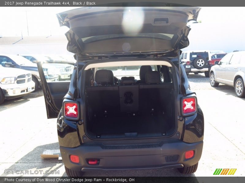 Black / Black 2017 Jeep Renegade Trailhawk 4x4