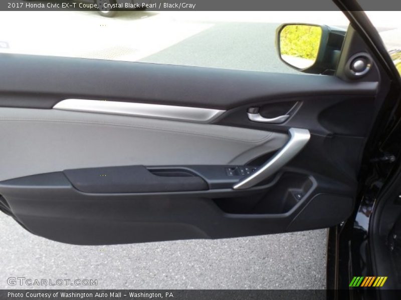 Door Panel of 2017 Civic EX-T Coupe