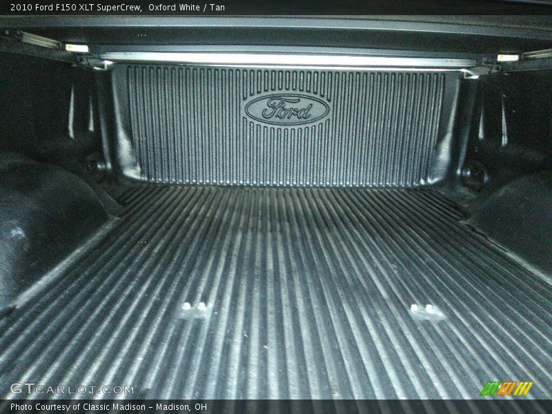 Oxford White / Tan 2010 Ford F150 XLT SuperCrew