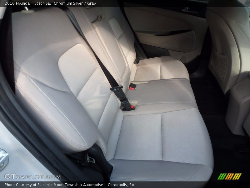 Chromium Silver / Gray 2016 Hyundai Tucson SE