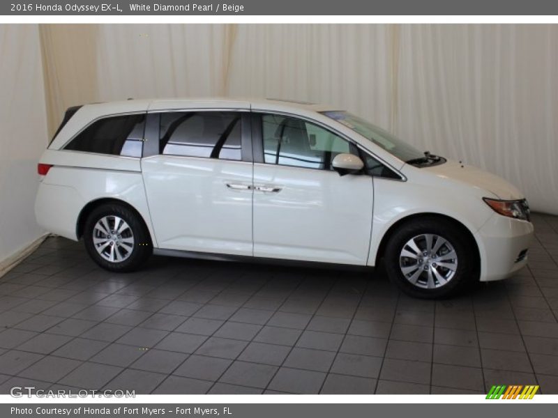 White Diamond Pearl / Beige 2016 Honda Odyssey EX-L