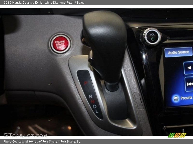 White Diamond Pearl / Beige 2016 Honda Odyssey EX-L