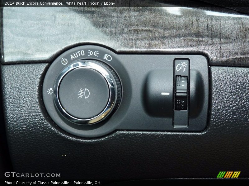 White Pearl Tricoat / Ebony 2014 Buick Encore Convenience