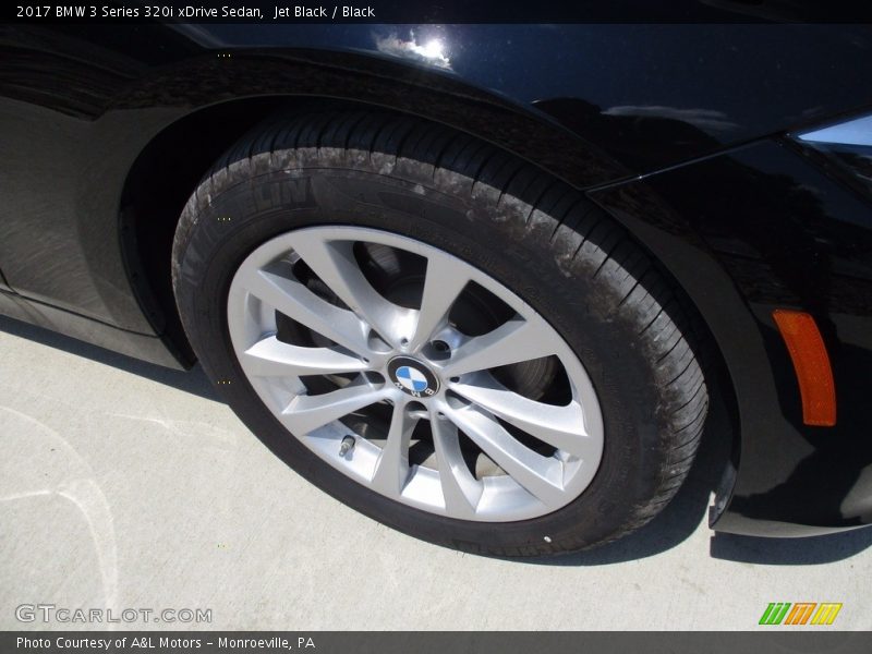 Jet Black / Black 2017 BMW 3 Series 320i xDrive Sedan