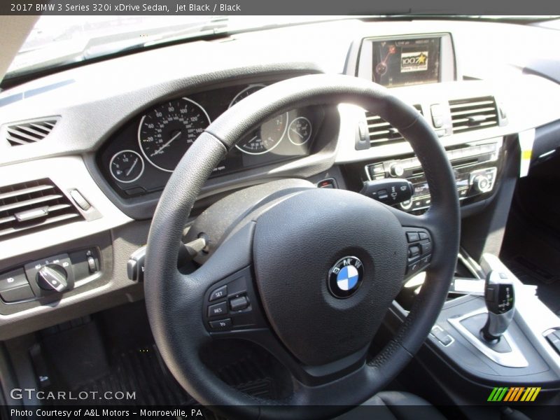 Jet Black / Black 2017 BMW 3 Series 320i xDrive Sedan