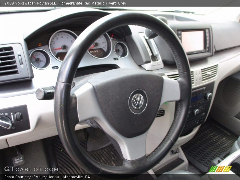 Pomegranate Red Metallic / Aero Grey 2009 Volkswagen Routan SEL