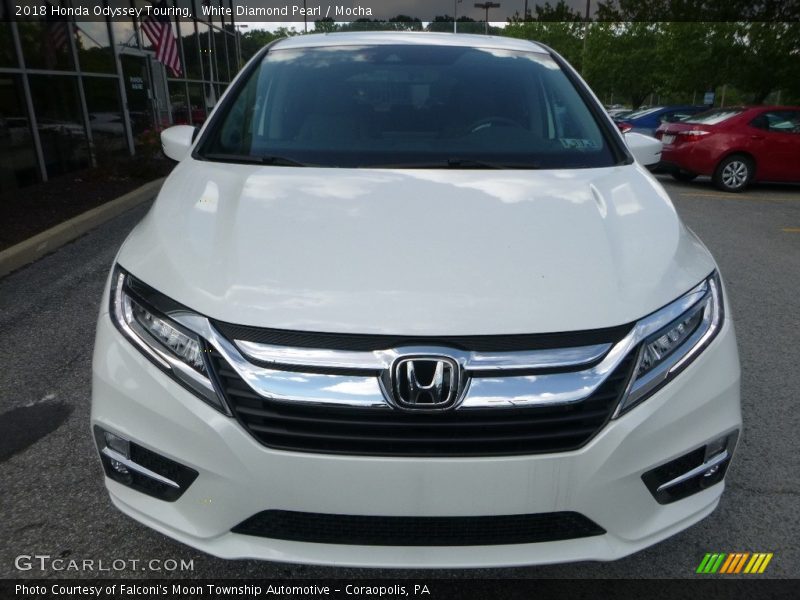 White Diamond Pearl / Mocha 2018 Honda Odyssey Touring