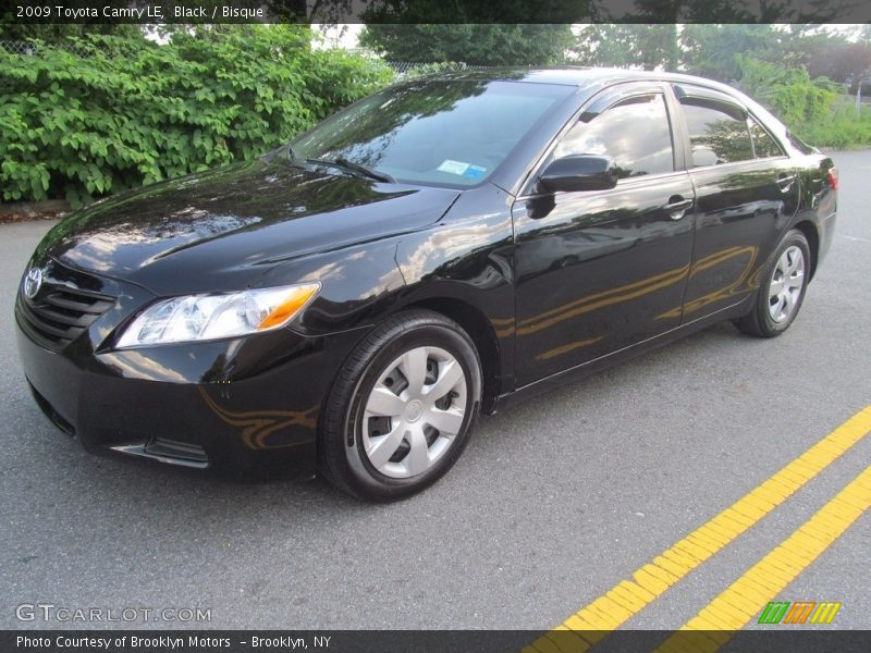 Black / Bisque 2009 Toyota Camry LE