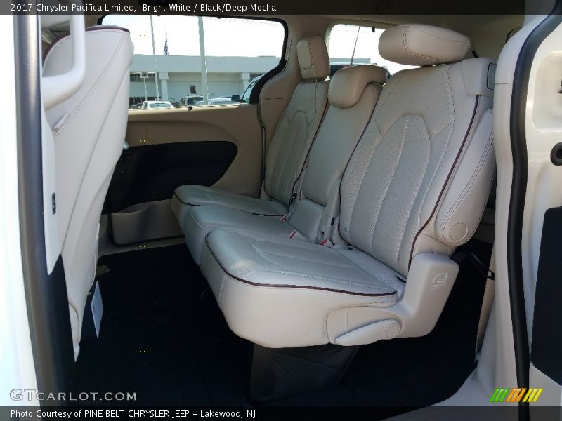 Bright White / Black/Deep Mocha 2017 Chrysler Pacifica Limited