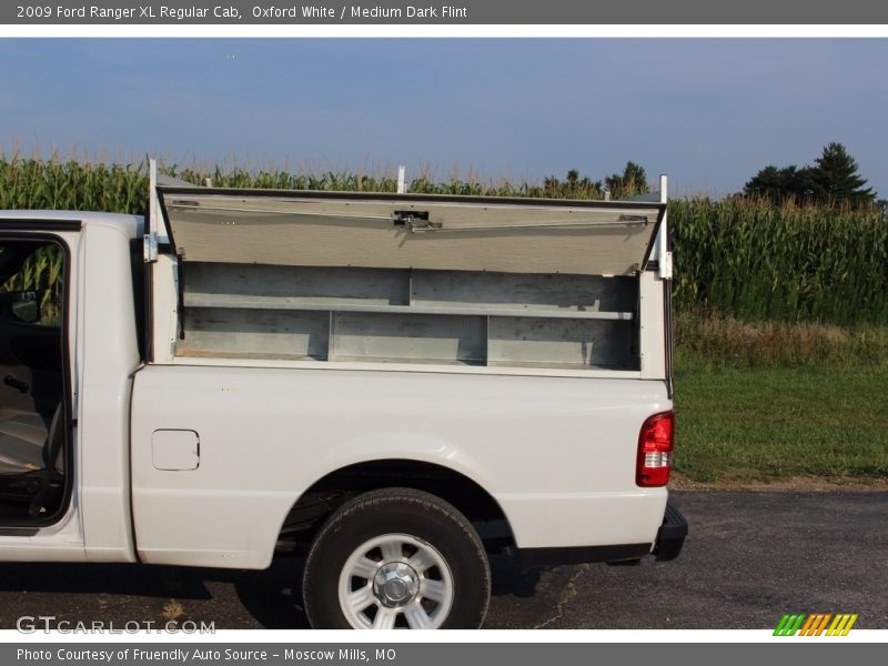 Oxford White / Medium Dark Flint 2009 Ford Ranger XL Regular Cab