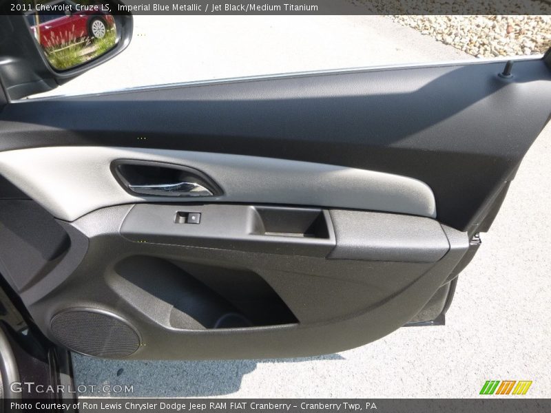 Imperial Blue Metallic / Jet Black/Medium Titanium 2011 Chevrolet Cruze LS