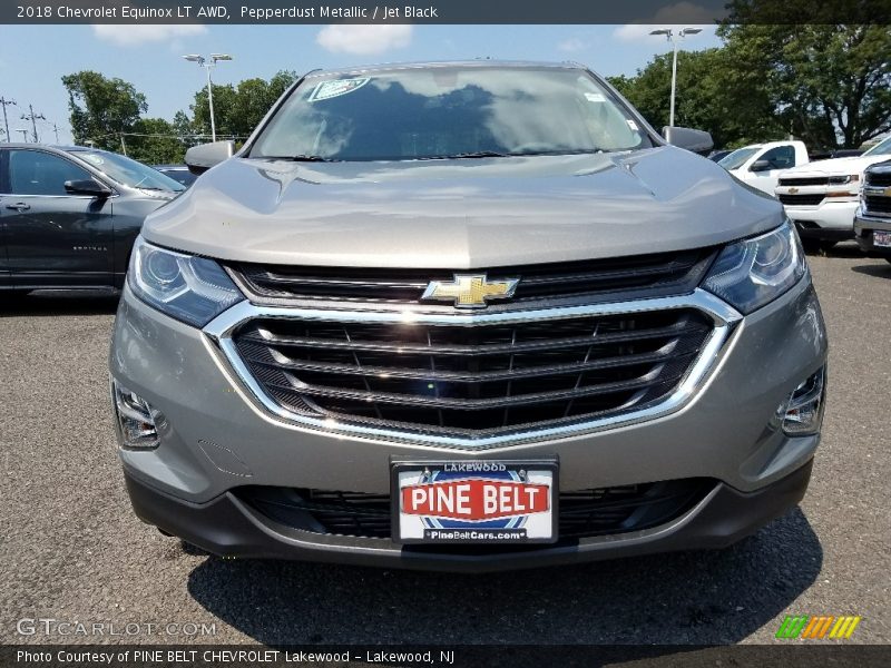 Pepperdust Metallic / Jet Black 2018 Chevrolet Equinox LT AWD