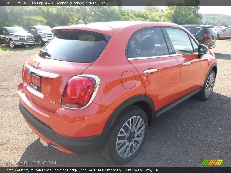 Arancio (Orange) / Nero (Black) 2017 Fiat 500X Lounge AWD