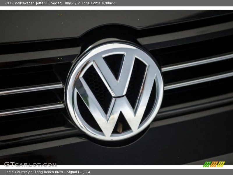 Black / 2 Tone Cornsilk/Black 2012 Volkswagen Jetta SEL Sedan