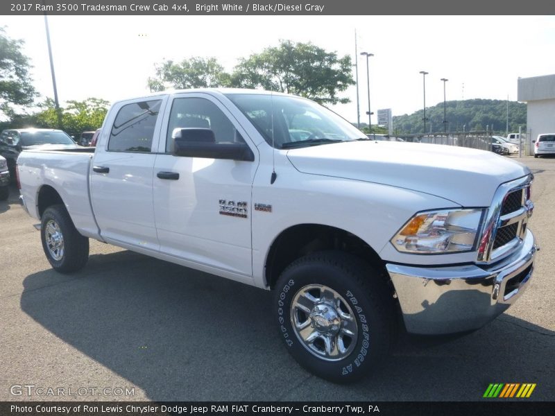 Bright White / Black/Diesel Gray 2017 Ram 3500 Tradesman Crew Cab 4x4
