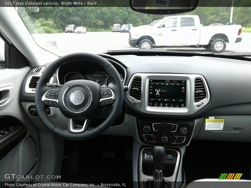 Bright White / Black 2017 Jeep Compass Latitude
