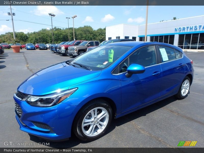 Kinetic Blue Metallic / Jet Black 2017 Chevrolet Cruze LT