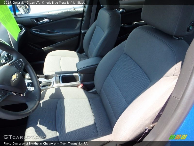 Kinetic Blue Metallic / Jet Black 2017 Chevrolet Cruze LT
