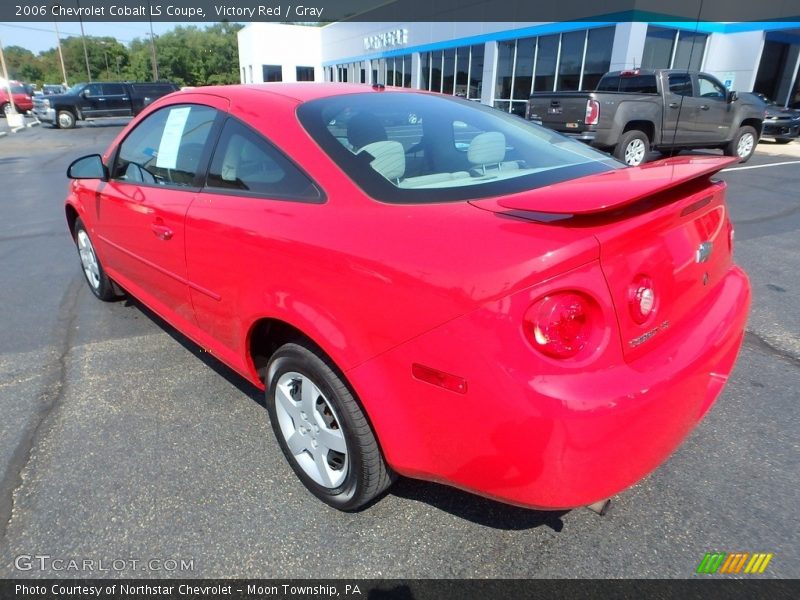 Victory Red / Gray 2006 Chevrolet Cobalt LS Coupe