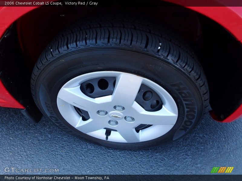 Victory Red / Gray 2006 Chevrolet Cobalt LS Coupe