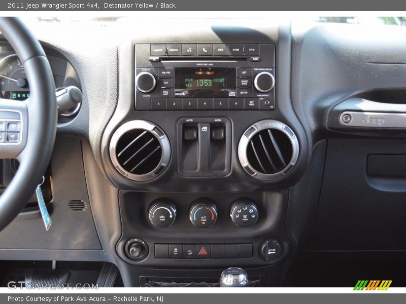 Detonator Yellow / Black 2011 Jeep Wrangler Sport 4x4