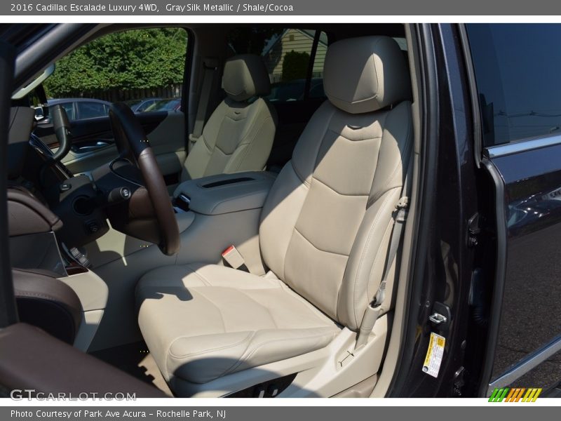 Gray Silk Metallic / Shale/Cocoa 2016 Cadillac Escalade Luxury 4WD