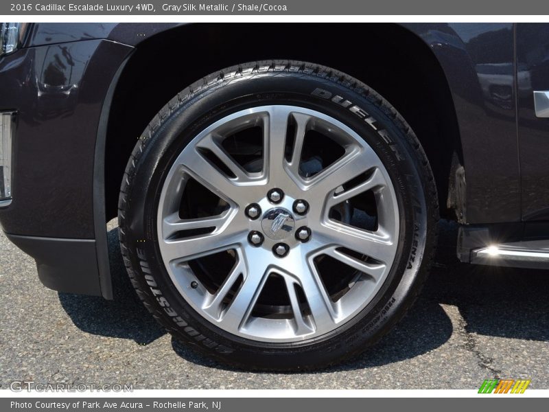 Gray Silk Metallic / Shale/Cocoa 2016 Cadillac Escalade Luxury 4WD
