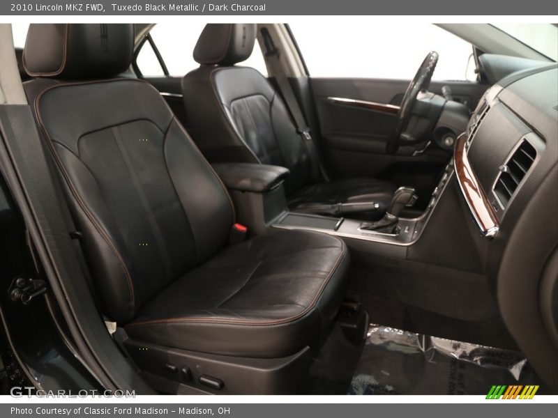 Tuxedo Black Metallic / Dark Charcoal 2010 Lincoln MKZ FWD