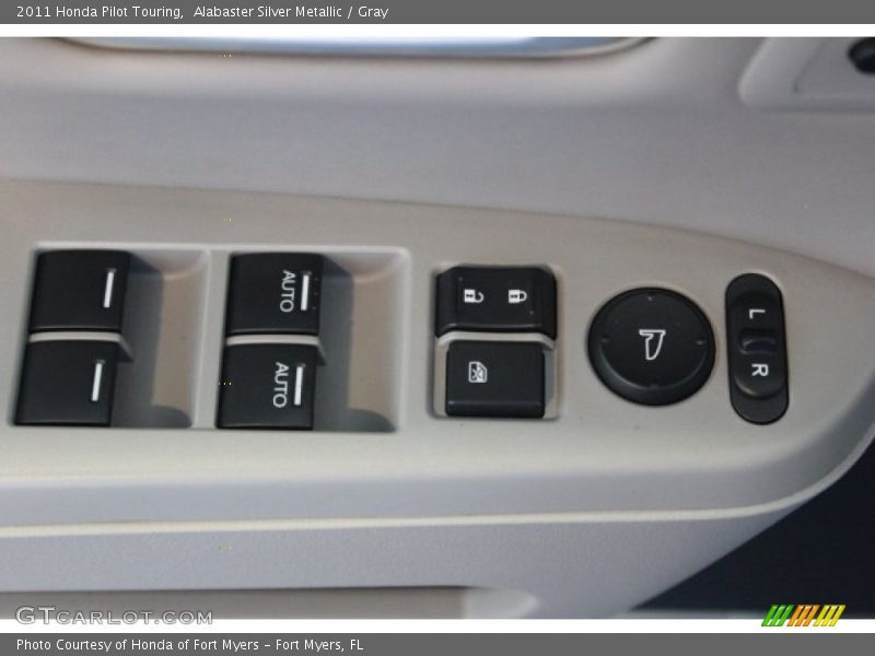 Alabaster Silver Metallic / Gray 2011 Honda Pilot Touring