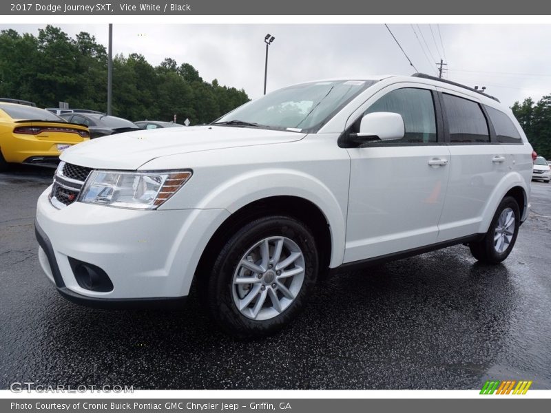 Vice White / Black 2017 Dodge Journey SXT
