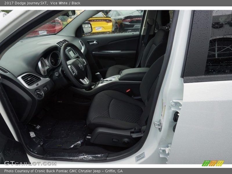 Vice White / Black 2017 Dodge Journey SXT