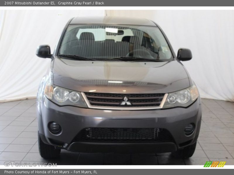 Graphite Gray Pearl / Black 2007 Mitsubishi Outlander ES