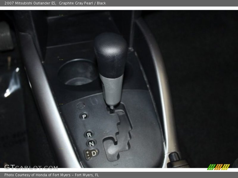 Graphite Gray Pearl / Black 2007 Mitsubishi Outlander ES