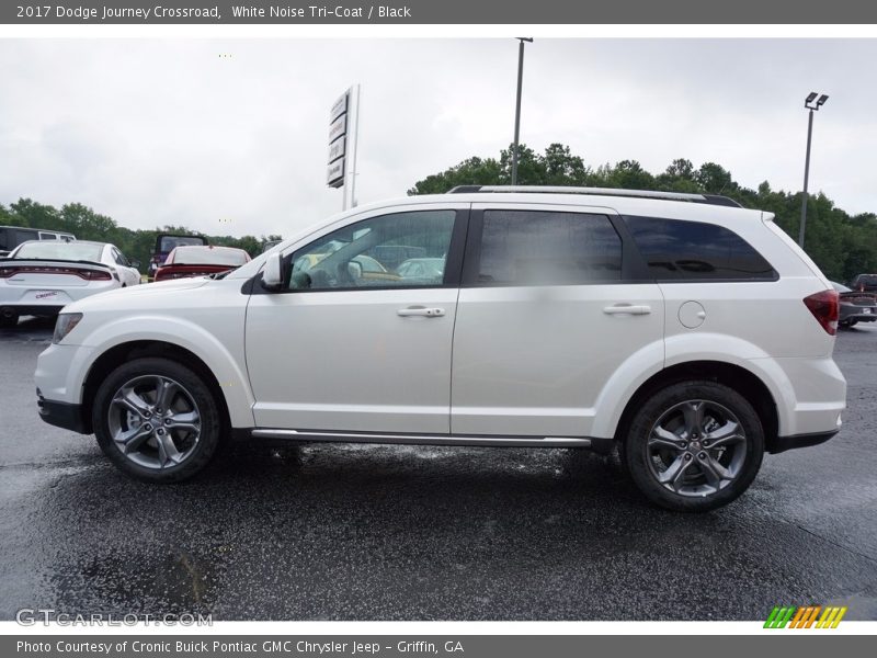 White Noise Tri-Coat / Black 2017 Dodge Journey Crossroad