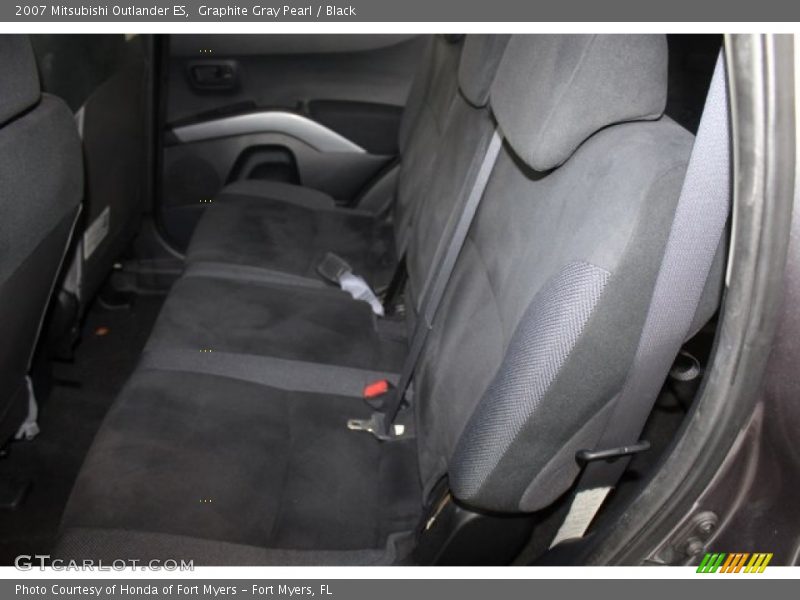 Graphite Gray Pearl / Black 2007 Mitsubishi Outlander ES