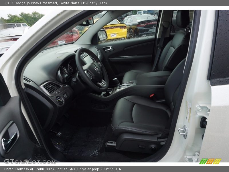 White Noise Tri-Coat / Black 2017 Dodge Journey Crossroad