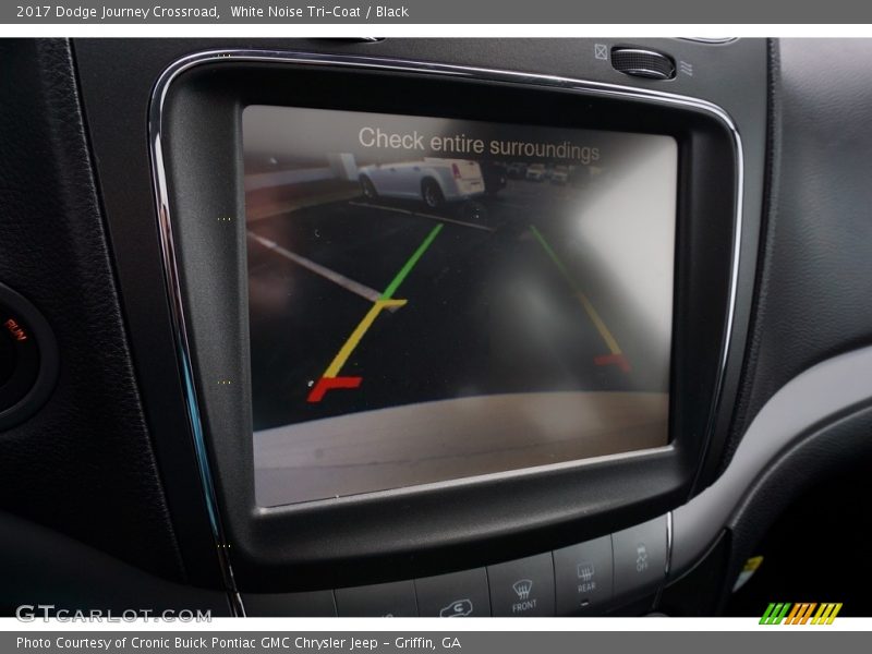 White Noise Tri-Coat / Black 2017 Dodge Journey Crossroad