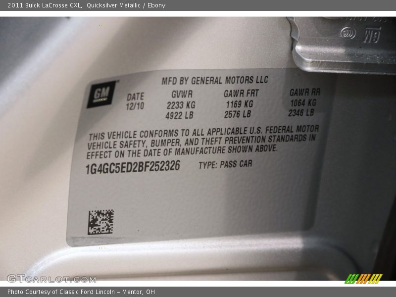 Quicksilver Metallic / Ebony 2011 Buick LaCrosse CXL