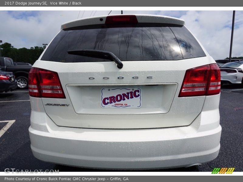 Vice White / Black 2017 Dodge Journey SE